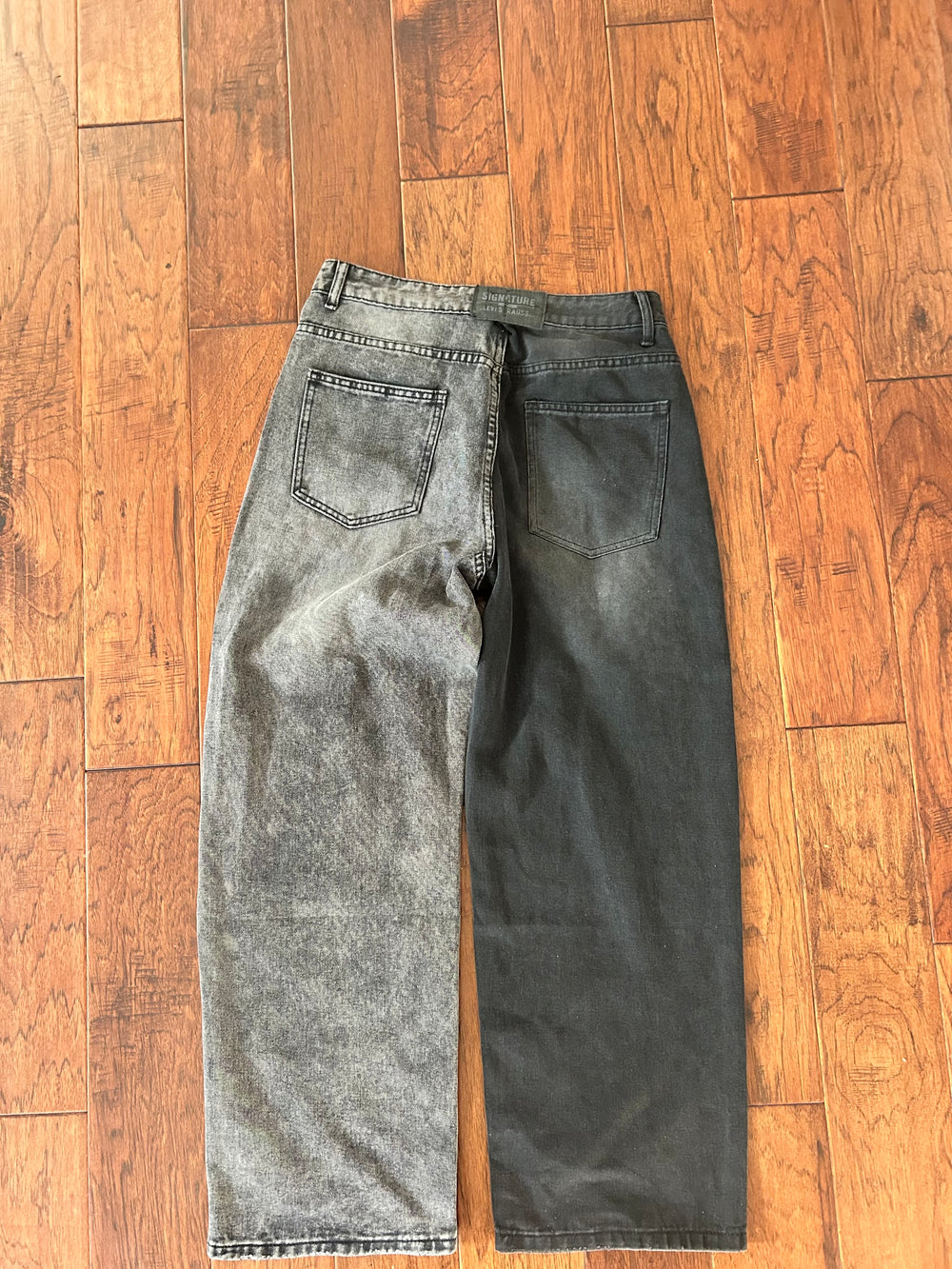 Noir jeans